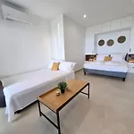 شقة Aelios Petra Sea View 1