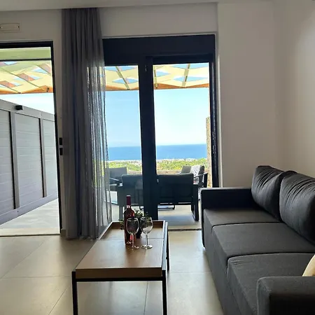 アパート Aelios Petra Sea View 1 Asgourou