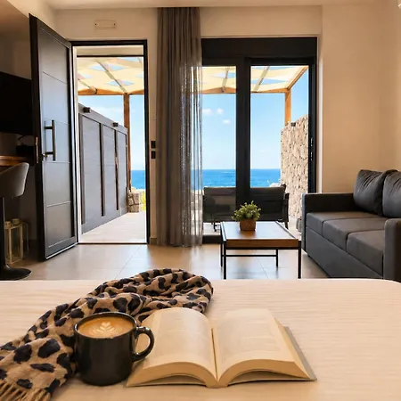 Aelios Petra Sea View 1 アパート Asgourou