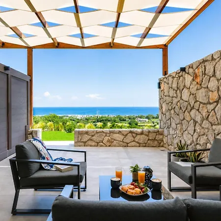 Aelios Petra Sea View 1 *