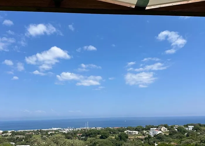 Aelios Petra Sea View Apartment 1 شقة