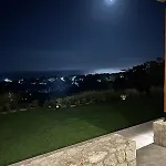 アパート Aelios Petra Sea View 1